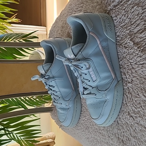 adidas Other - Adidas Men's Leather Sneakers ❤️